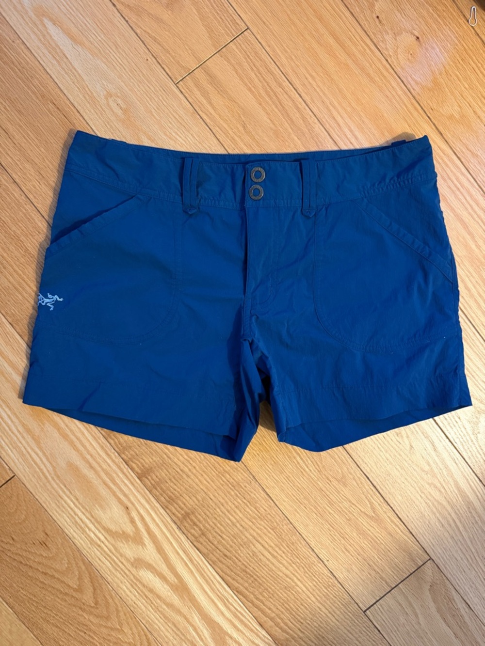 Arc'teryx Deep Blue Women's Outdoor Shorts